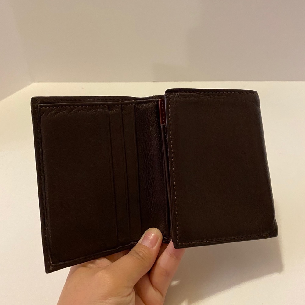 Fossil Wallet - image 2
